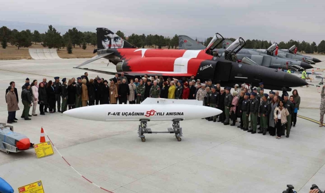F-4E Phantom uçaklarının Türk Hava Kuvvetleri filosundaki 50. yılı etkinliği