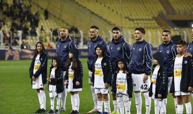 Fenerbahçe, hazırlık maçında Zenit'i 2-1 mağlup etti