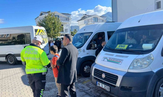 Fethiye'de öğrenci servislerine yoğun denetim