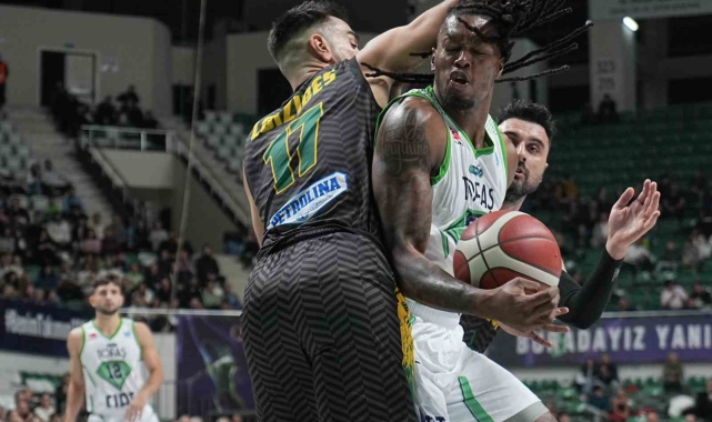 FIBA Europe Cup: Tofaş: 93 - Petrolina AEK: 61