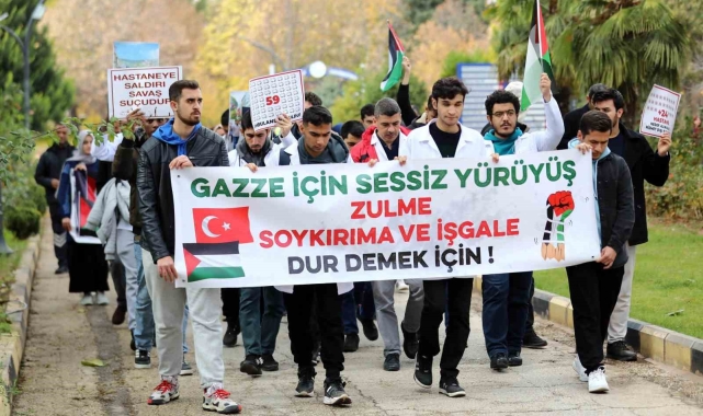 GAÜN öğrencilerinden sessiz yürüyüşle Filistin'e destek