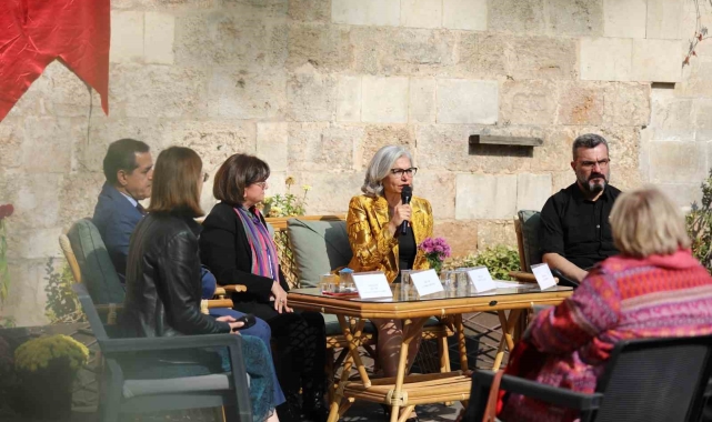 GAÜN'de 6. Uluslararası Geleneksel ve Yöresel Değerler Sempozyumu başladı