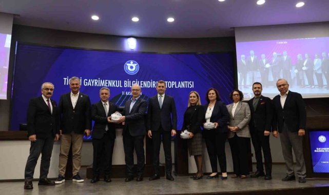 Gayrimenkul sektörü İZTO'da buluştu