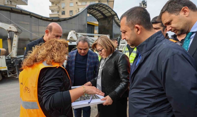 Gaziantep Büyükşehir, Tugay Köprülü Kavşağı'nda şerit arttırma çalışmalarına başladı