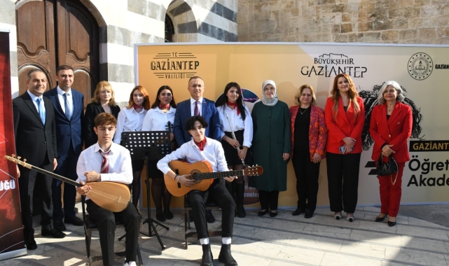 Gaziantep'te 'Öğretmen Akademileri Programı' düzenlendi