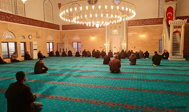 Gerze'de sabah namazı coşkusu