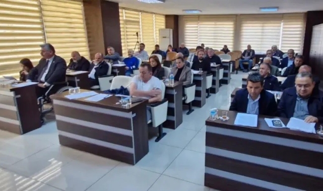 Giresun Belediye Meclisi'nden çatı katlarına bağımsız daire ruhsatı kararı