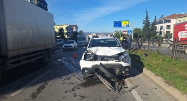 GÜNCELLEME - Samsun'da bir araçla çarpışan motosikletteki 1 kişi öldü, 1 kişi yaralandı