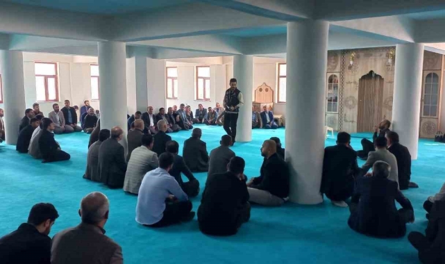Hakkari polisi bin 262 vatandaşa "UYUMA" ve "NARVAS" tanıtımı yaptı