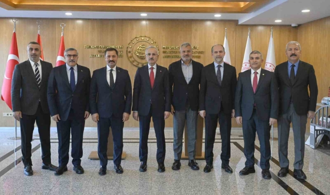 Hatay'ın idarecilerinden Ankara çıkarması