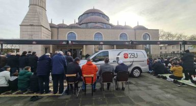 Hollanda'da cansız bedenine ulaşılan imam Fatih Eryılmaz Almanya'da son yolculuğuna uğurlandı