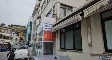 İBB, hastane arazisini Sağlık Bakanlığı'na tahsis etmedi: Hizmet bekleyen vatandaşlar isyan etti