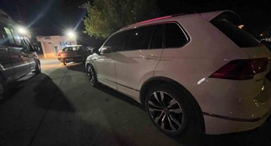 İki motosiklet ve bir otomobil çarpıştı: 3 yaralı