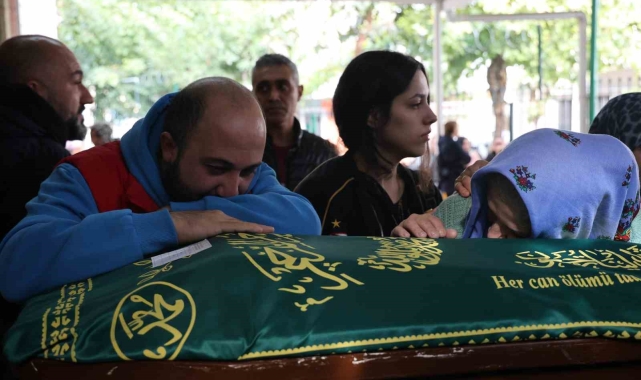 İlaçlama kurbanı Altay Toprak bebeğe acı veda: "Oğlumu öldürdüler"