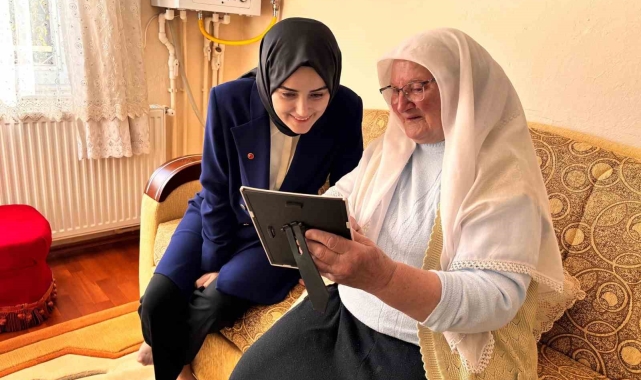İlk adresi şehit ailelerini ziyaret etmek oldu