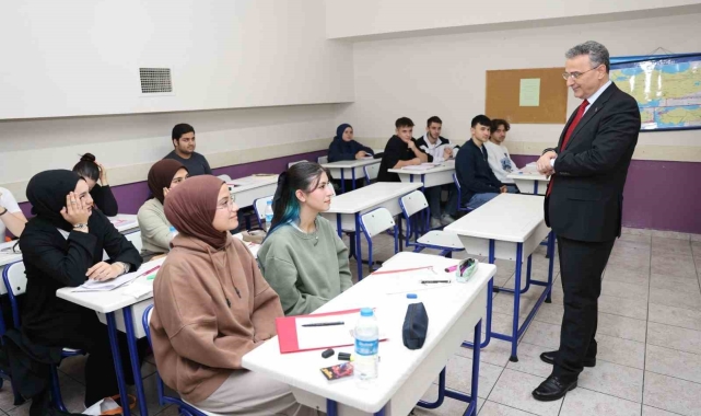 İLKEM'de LGS ve YKS kursları devam ediyor