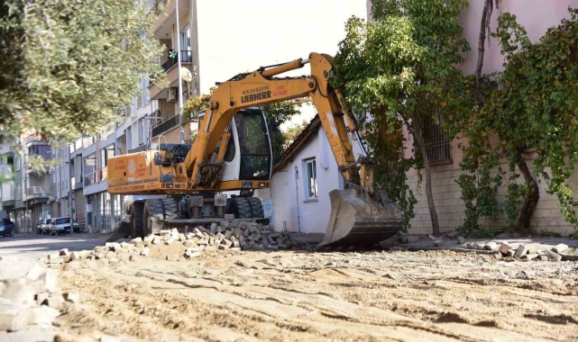 İncirliova Zafer Mahallesi'nin en büyük iki caddesi yenileniyor