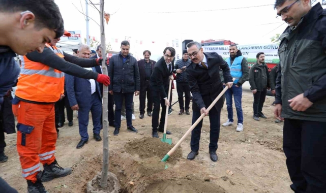 İnegöl'de fidanlar toprakla buluştu