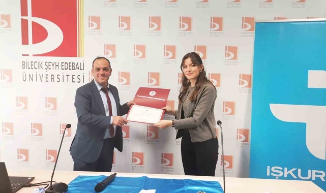 İŞKUR'dan öğrencilere iş arama hakkında bilgilendirme