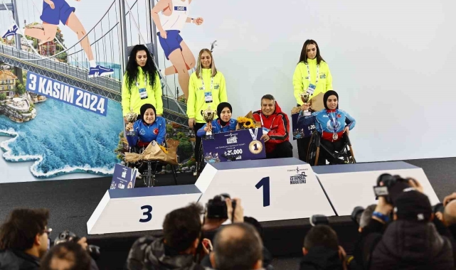 İstanbul Maratonu'na Bağcılarlı atletler damgasını vurdu