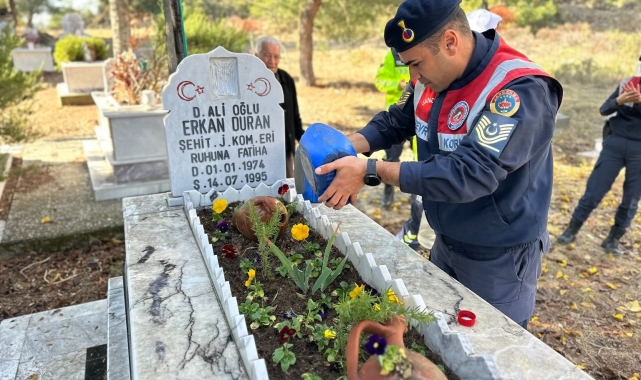 Jandarma Çine'deki şehit ailesini unutmadı