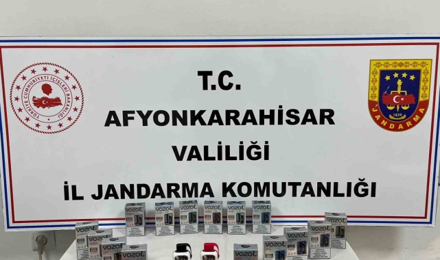 Jandarma kaçak elektronik sigara ele geçirdi