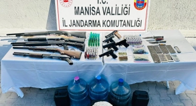 Jandarmadan 9 adrese eş zamanlı operasyon
