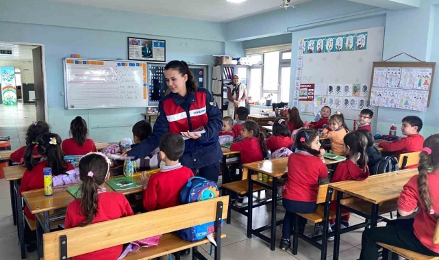 Jandarmadan güvenli internet eğitimi