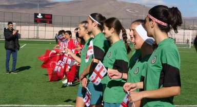 Kadın futbolunda Gürcistan ile dostluk maçı
