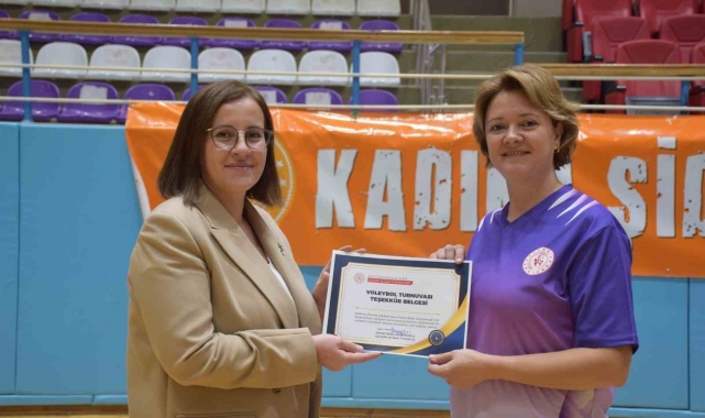 'Kadına Şiddete Sıfır Tolerans' voleybol turnuvası sona erdi