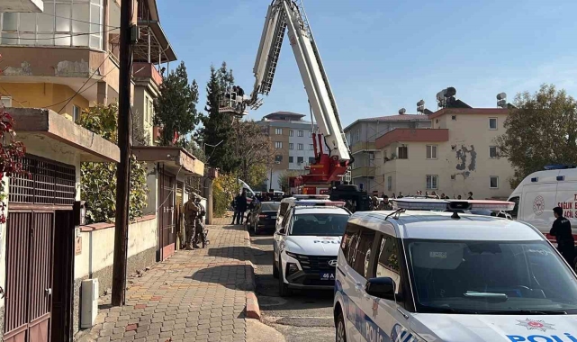 Kahramanmaraş'ta rehin alınan aileyi özel harekat polisi kurtardı