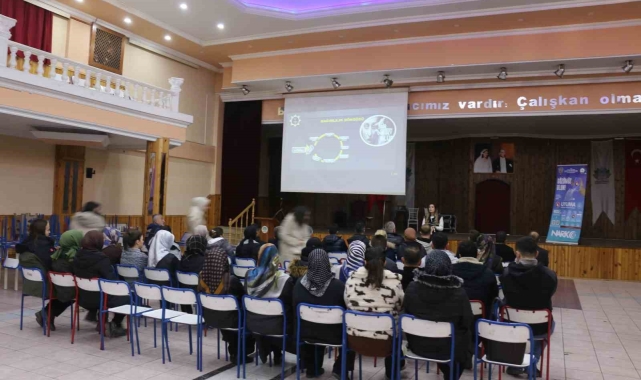 Kamu personeline "NarkoHedef" eğitimi verildi