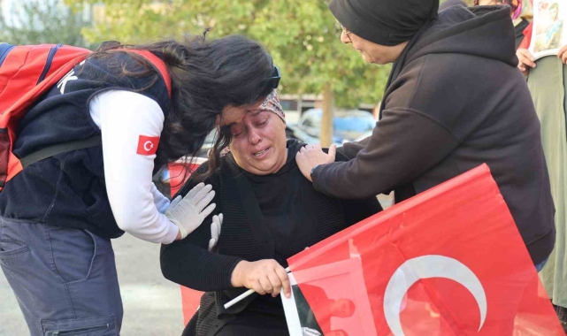 Kanser hastası anne, ağlayarak evladını PKK'dan istedi