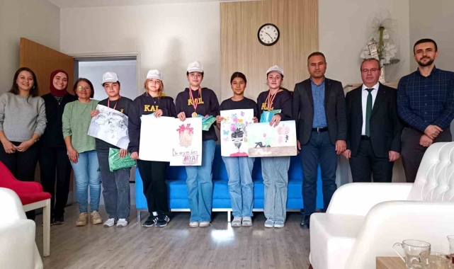 Karpuzlu'da dereceye giren lise öğrencileri ödüllendirildi