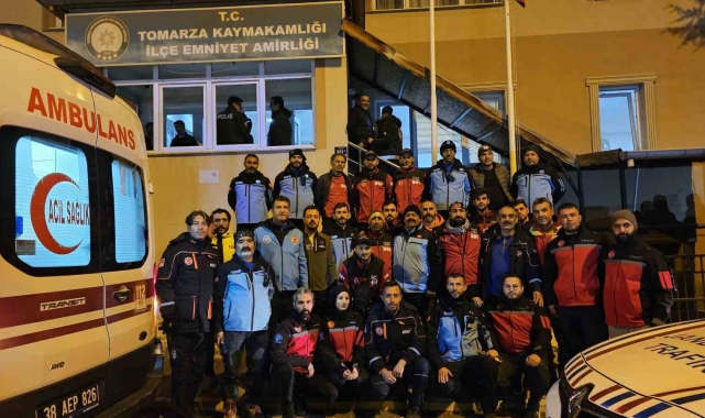 Kayıp yaşlı kadın için ekipler seferber oldu
