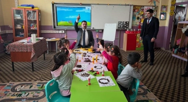 Kaymakam Karali köy okullarını ziyaret etti