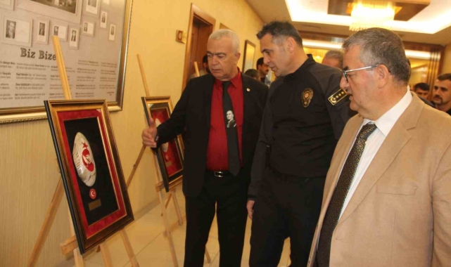 Kayseri Barosu'nda 'Atatürk Portreleri Sergisi' açıldı