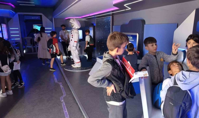 Kepez'in Bilim ve Teknoloji Tırı, Serik Bilim Festivali'nde