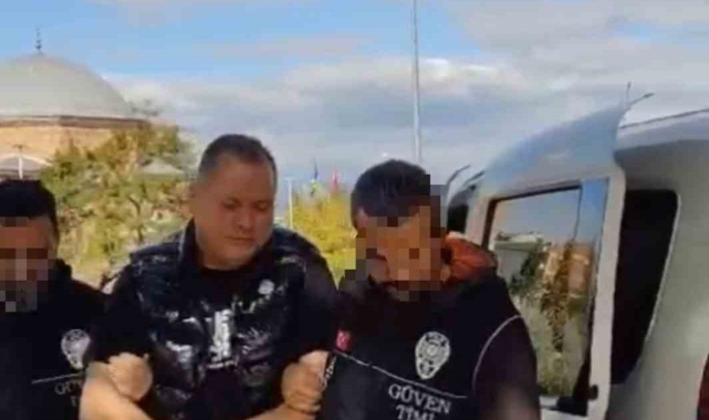 "Kezzap Murat" lakaplı İstanbul mafyası Bursa'da yakalandı