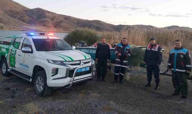 Kırıkkale'de gölete bırakılan 300 metrelik ağa el konuldu