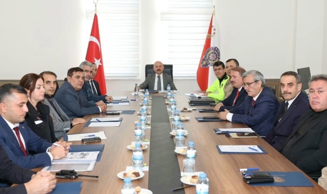 Kış mevsiminde alınacak trafik tedbirleri masaya yatırıldı