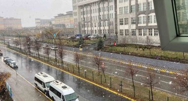 Kocaeli'ne beklenen kar geldi