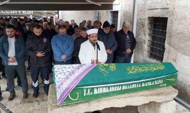 Kocası tarafından balta ile öldürülen kadın son yolculuğuna uğurlandı