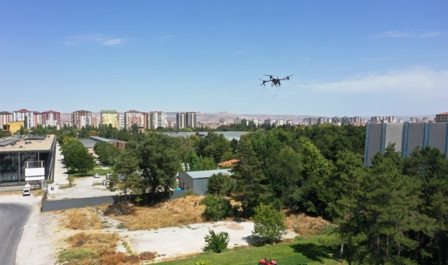 Kocasinan'da ilaçlama çalışmaları gece gündüz devam ediyor