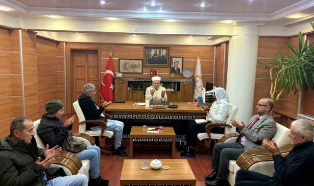 Kolombiyalı Paola Andrea Müslüman oldu: Meryem adını aldı