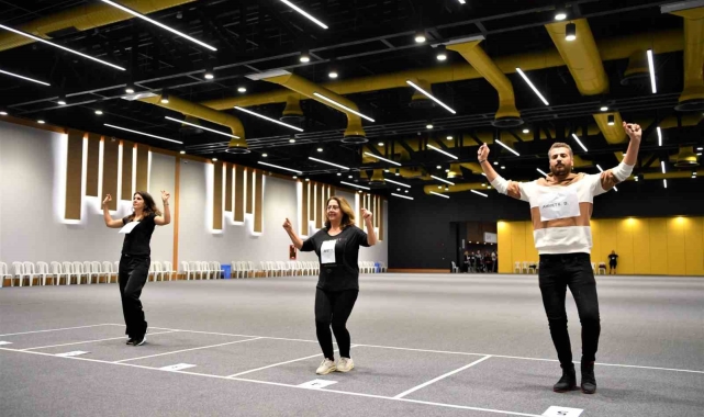 Konyaaltı halk oyunları topluluğu yeni üyelerini arıyor