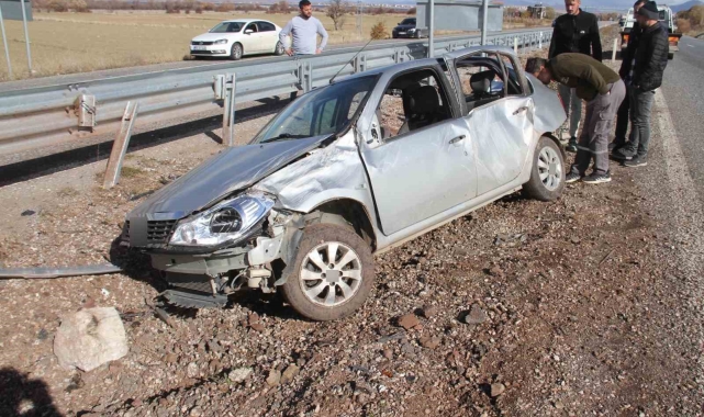 Konya'da otomobil devrildi: 4 yaralı