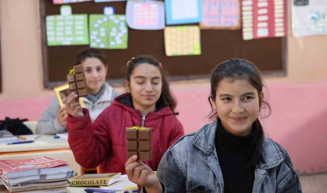 Köy okulu öğrencilerinin Dubai çikolatası hayali gerçekleştirildi