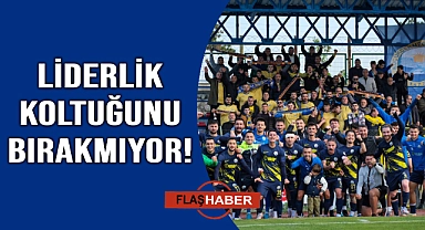 Küçükçekmece Sinopspor dolu dizgin ilerliyor