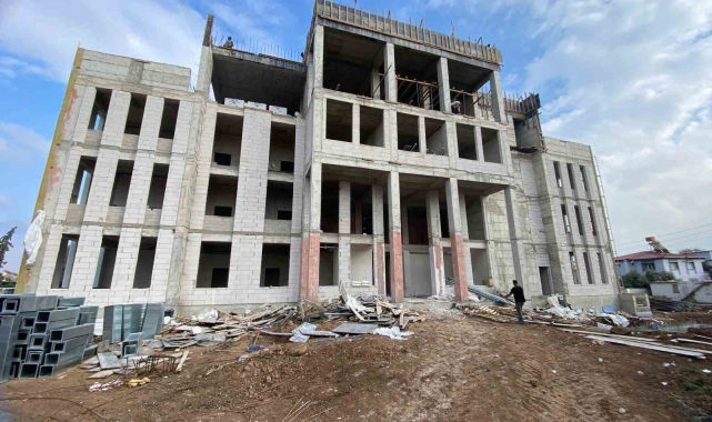 Kumlu hükümet konağının inşası sürüyor